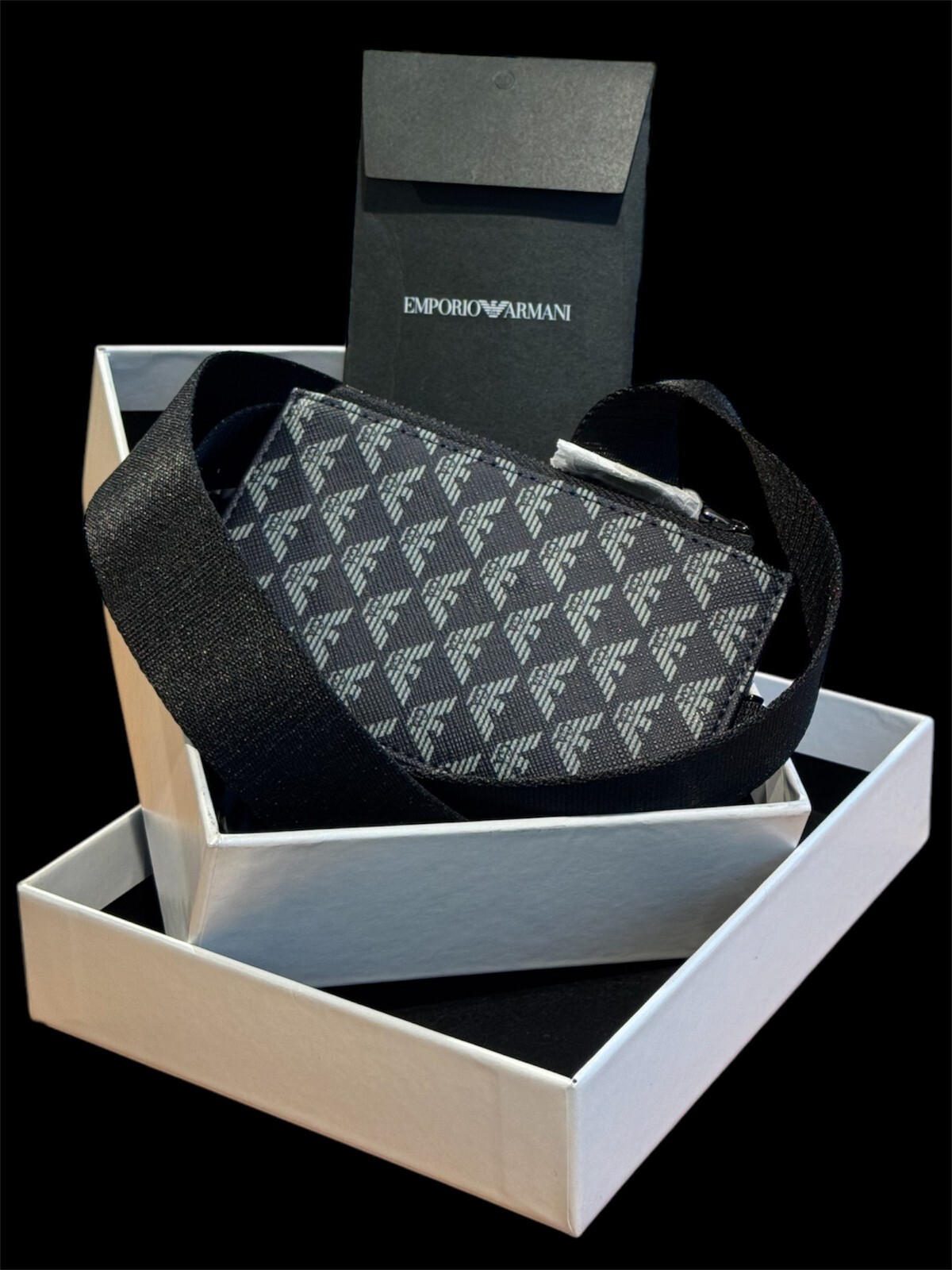 Porte carte  ｜porte bagde｜  Emporio Armani