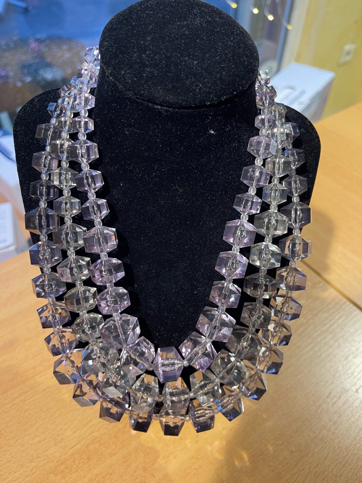 Collier|Emporio ArmanI|3 rangs de perles transparentes violettes